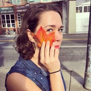 Meet your Posher, Hayley